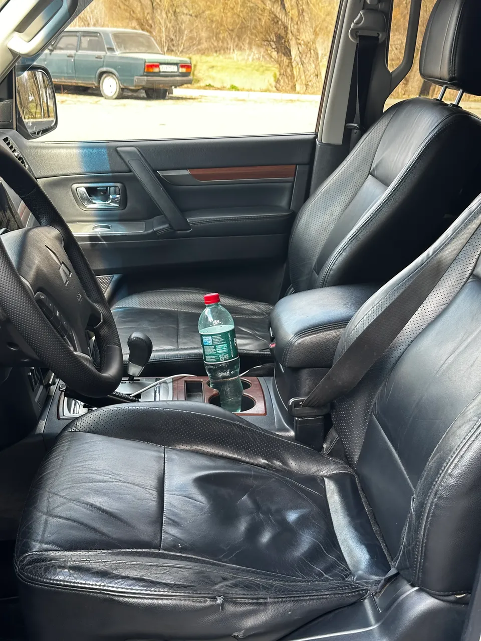 Mitsubishi Pajero - фото 8