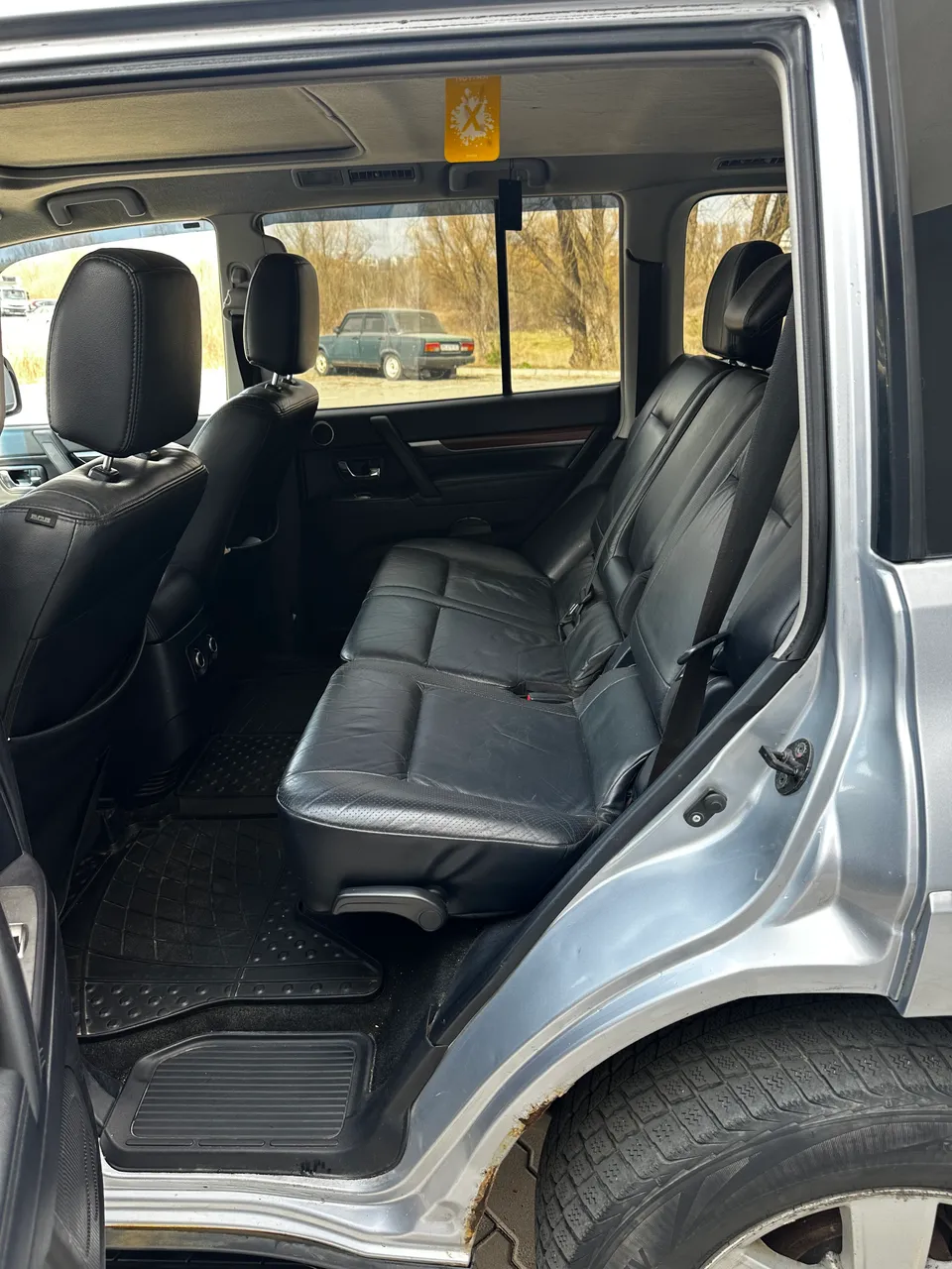 Mitsubishi Pajero - фото 9