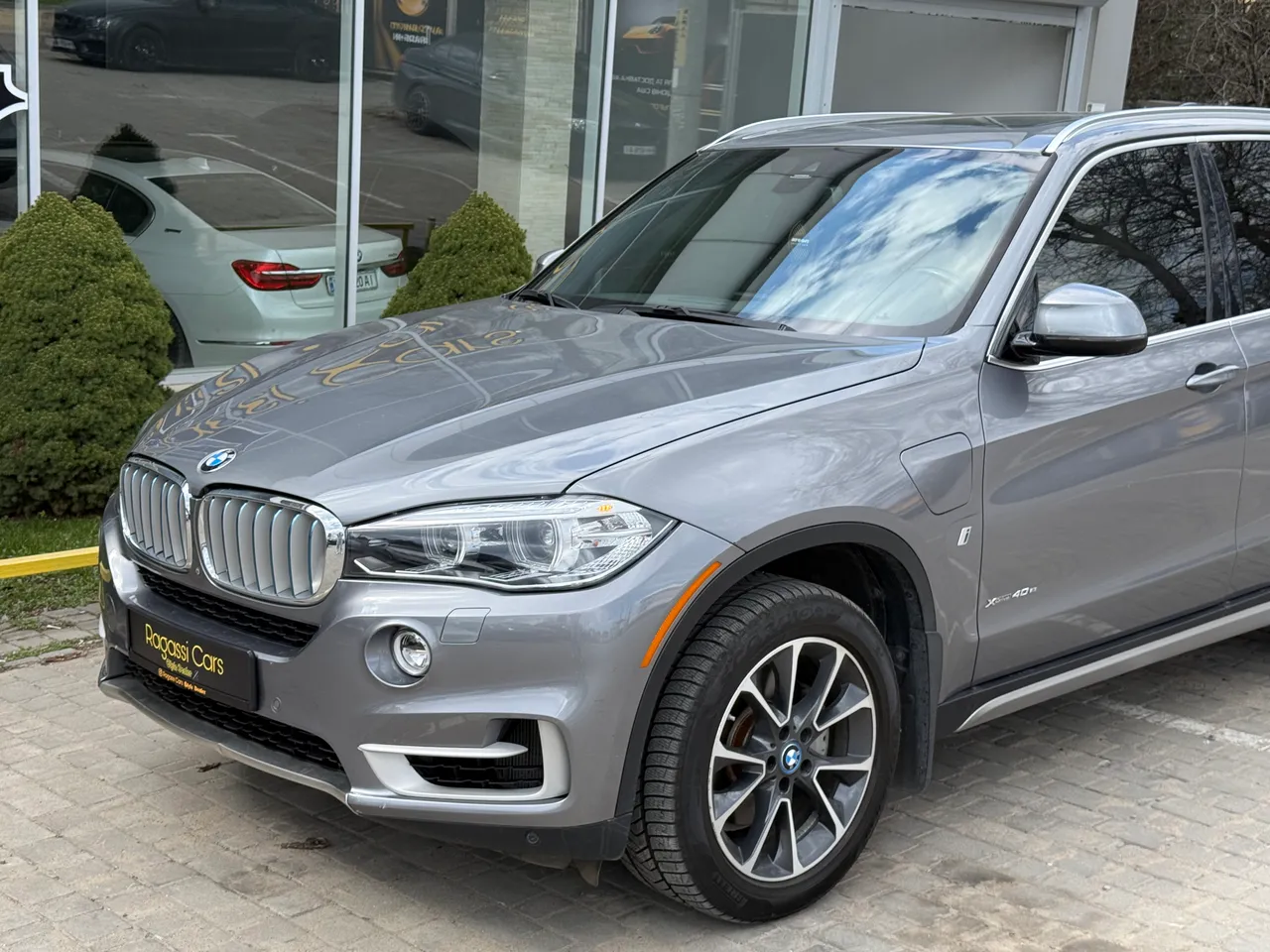 BMW X5 - фото 4