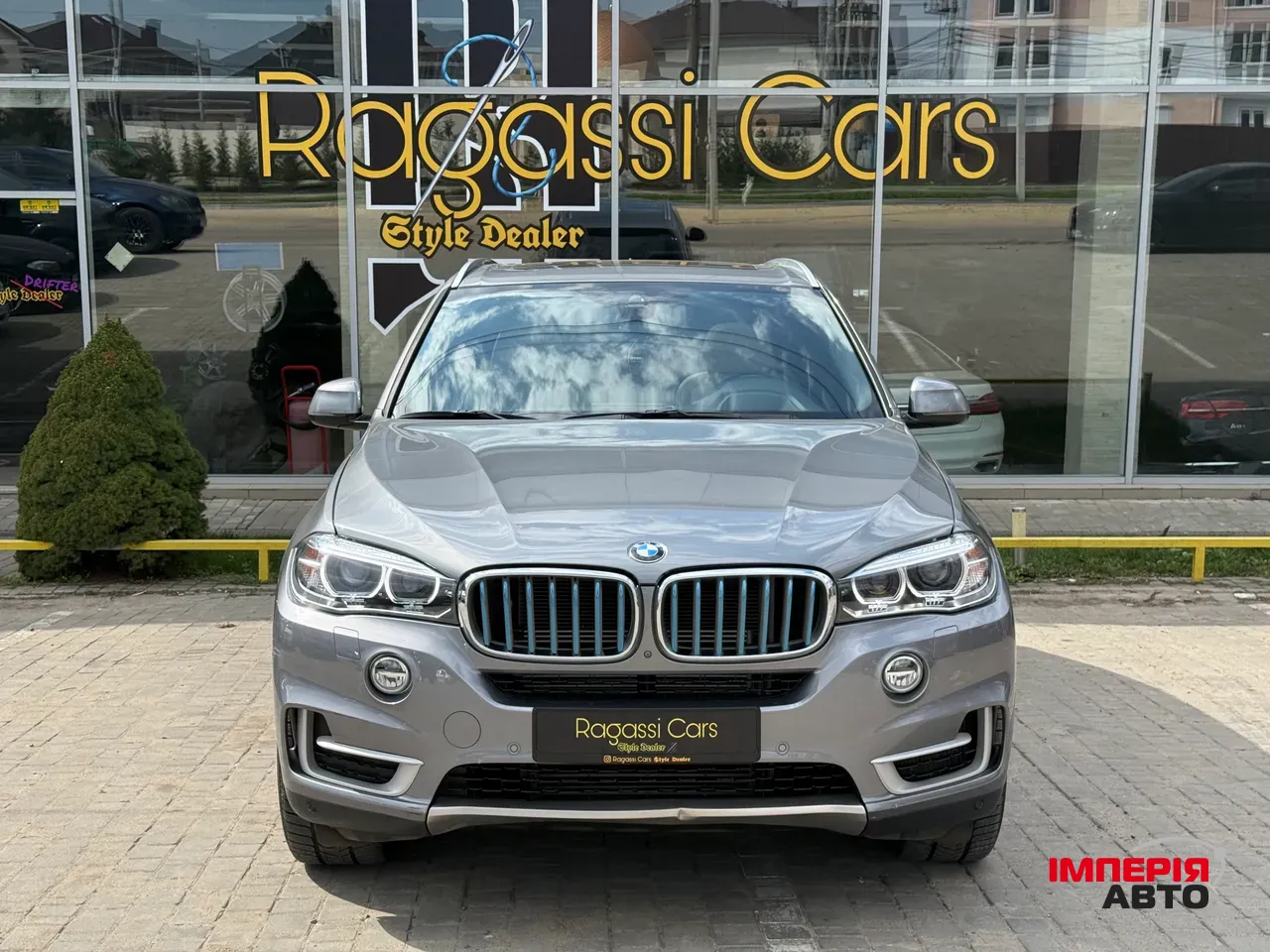BMW X5 - фото 2