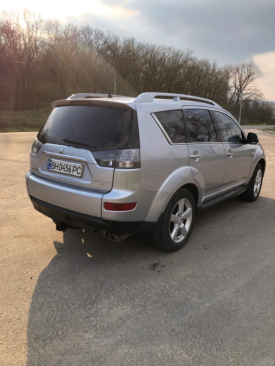 Mitsubishi Outlander - фото 3