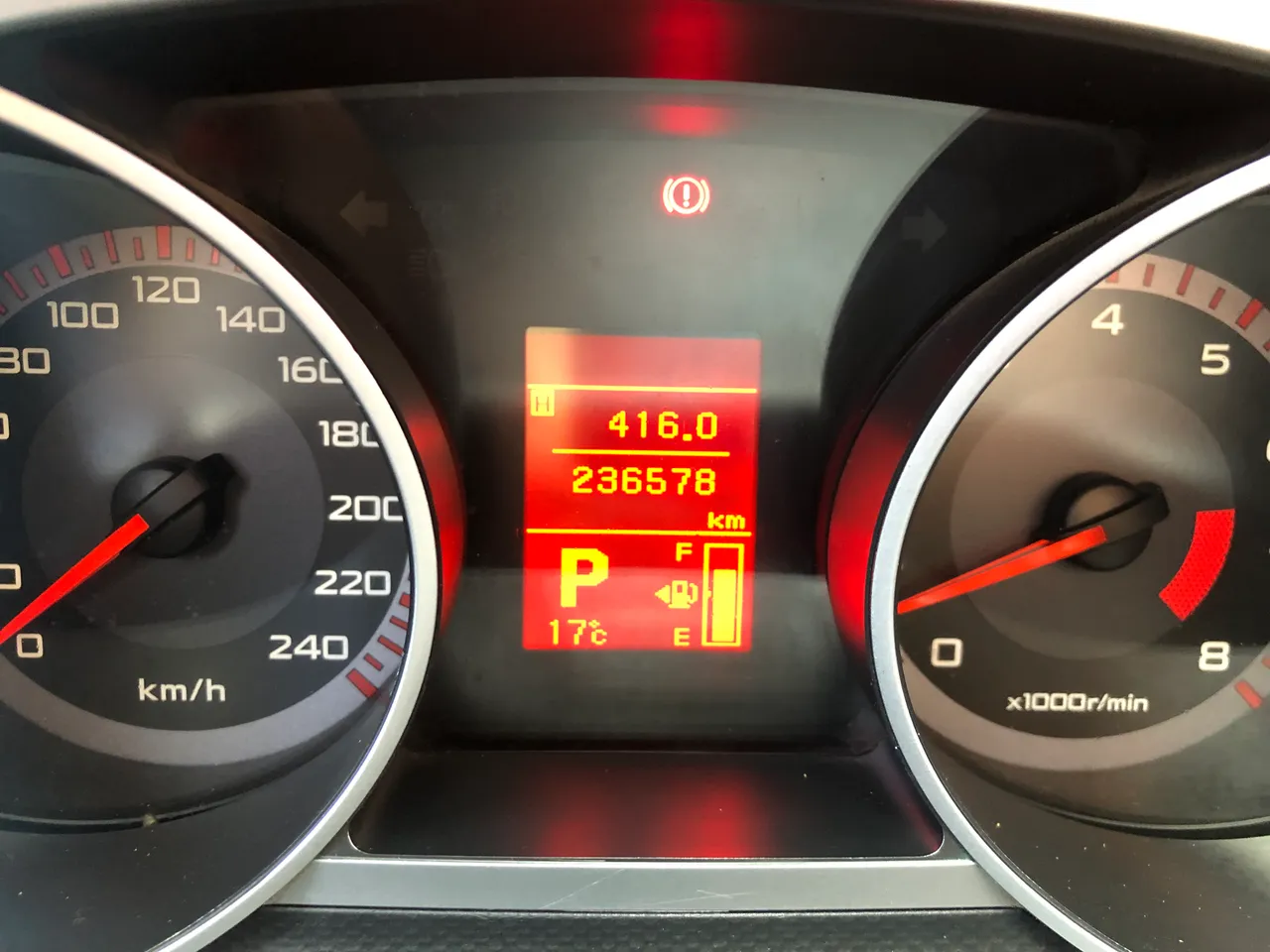 Mitsubishi Outlander - фото 14