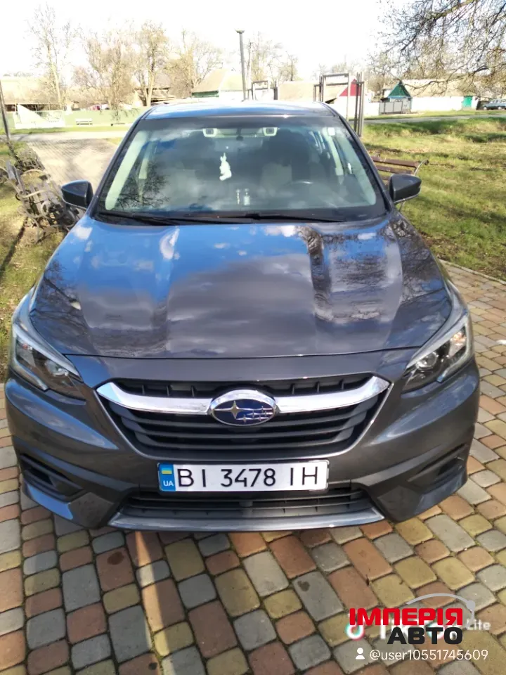 Subaru Legacy - фото 2