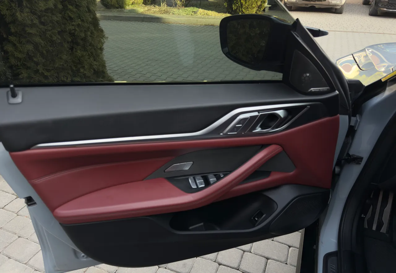 BMW i4 - фото 19