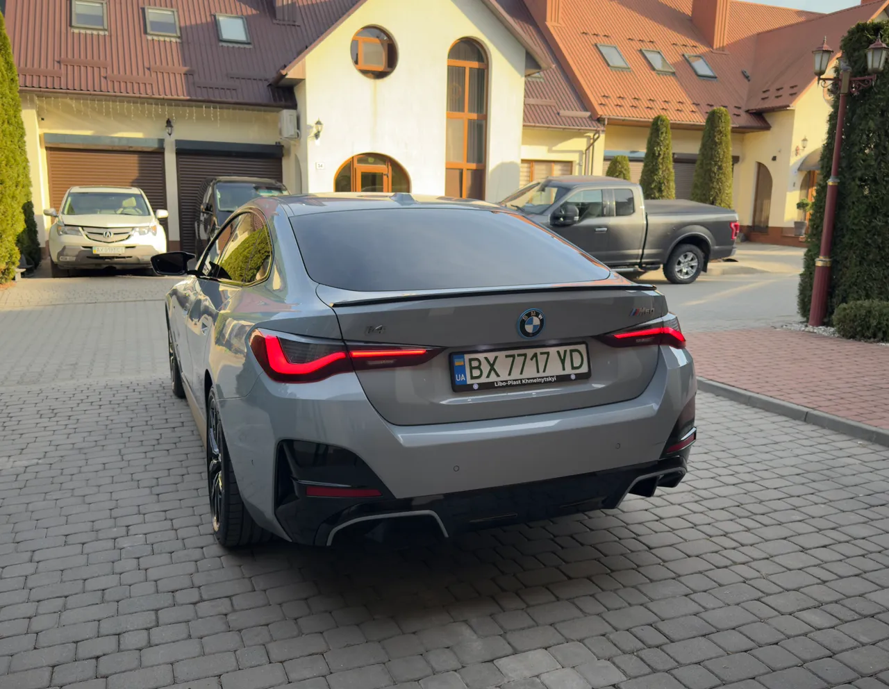 BMW i4 - фото 10