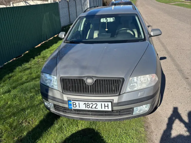 Skoda Octavia - фото 1