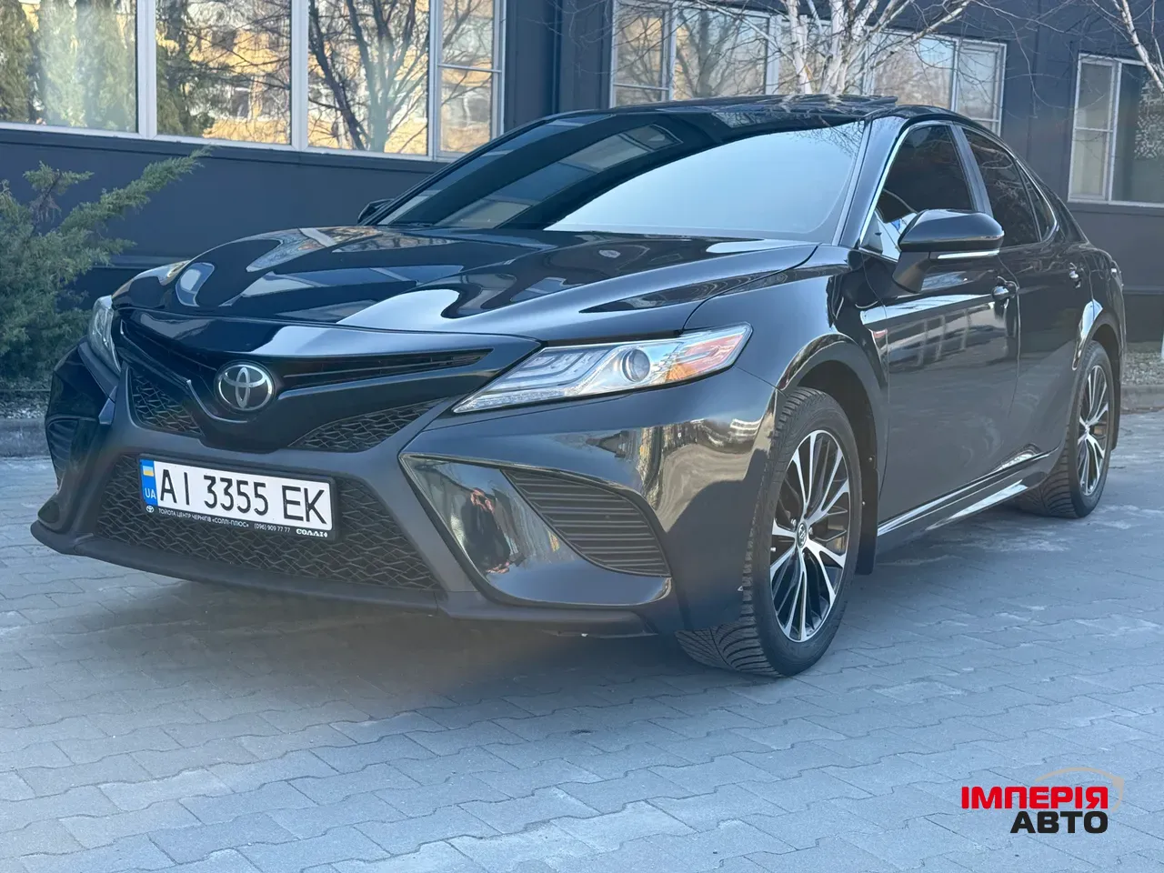 Toyota Camry - фото 4