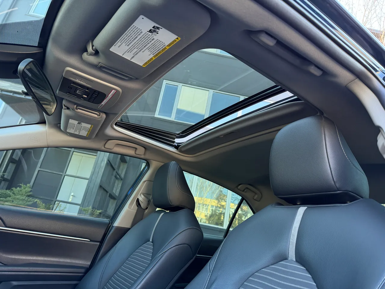 Toyota Camry - фото 18