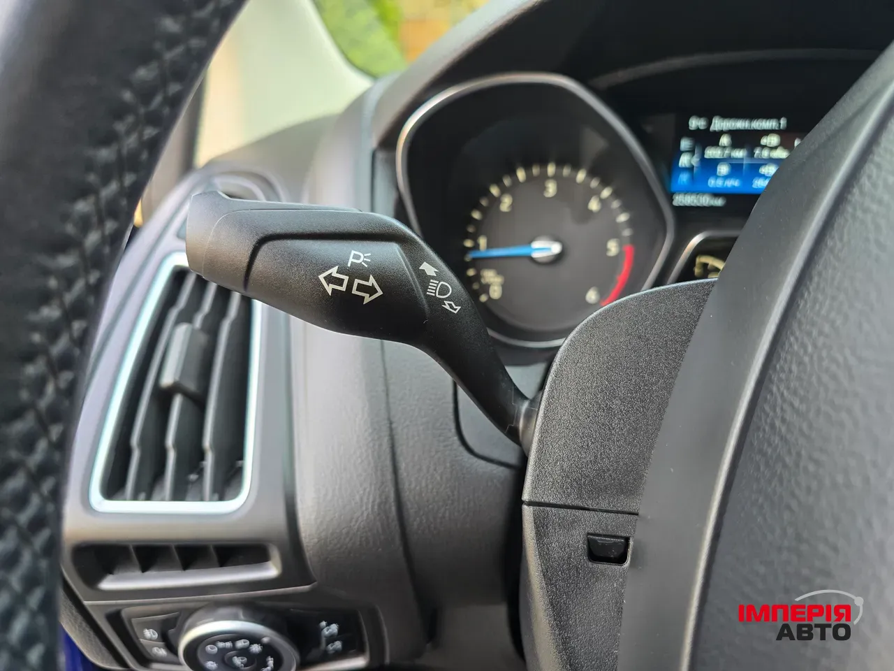 Ford Focus - фото 56