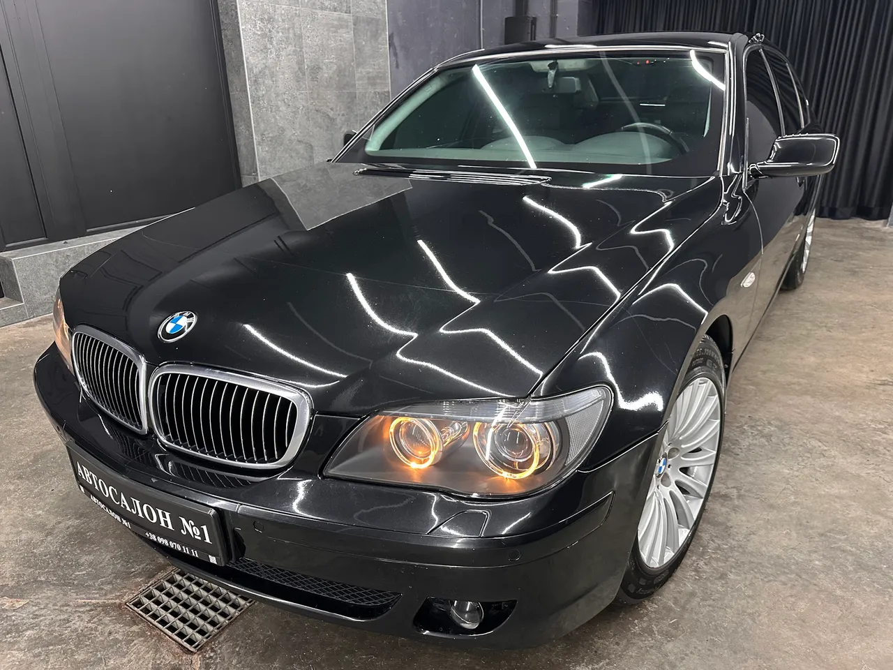 BMW 7 серії - фото 3