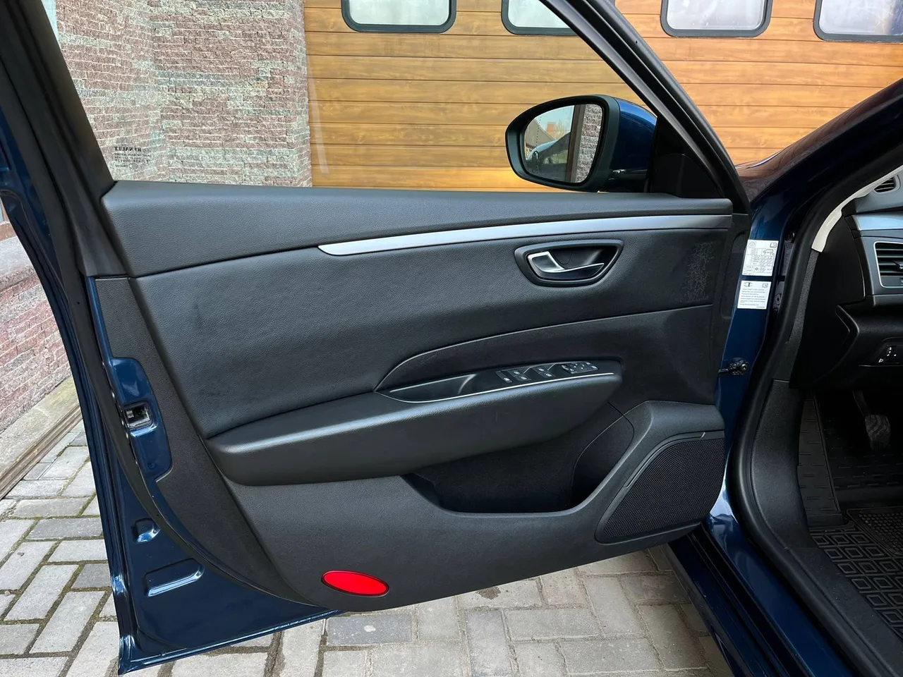 Renault Talisman - фото 16
