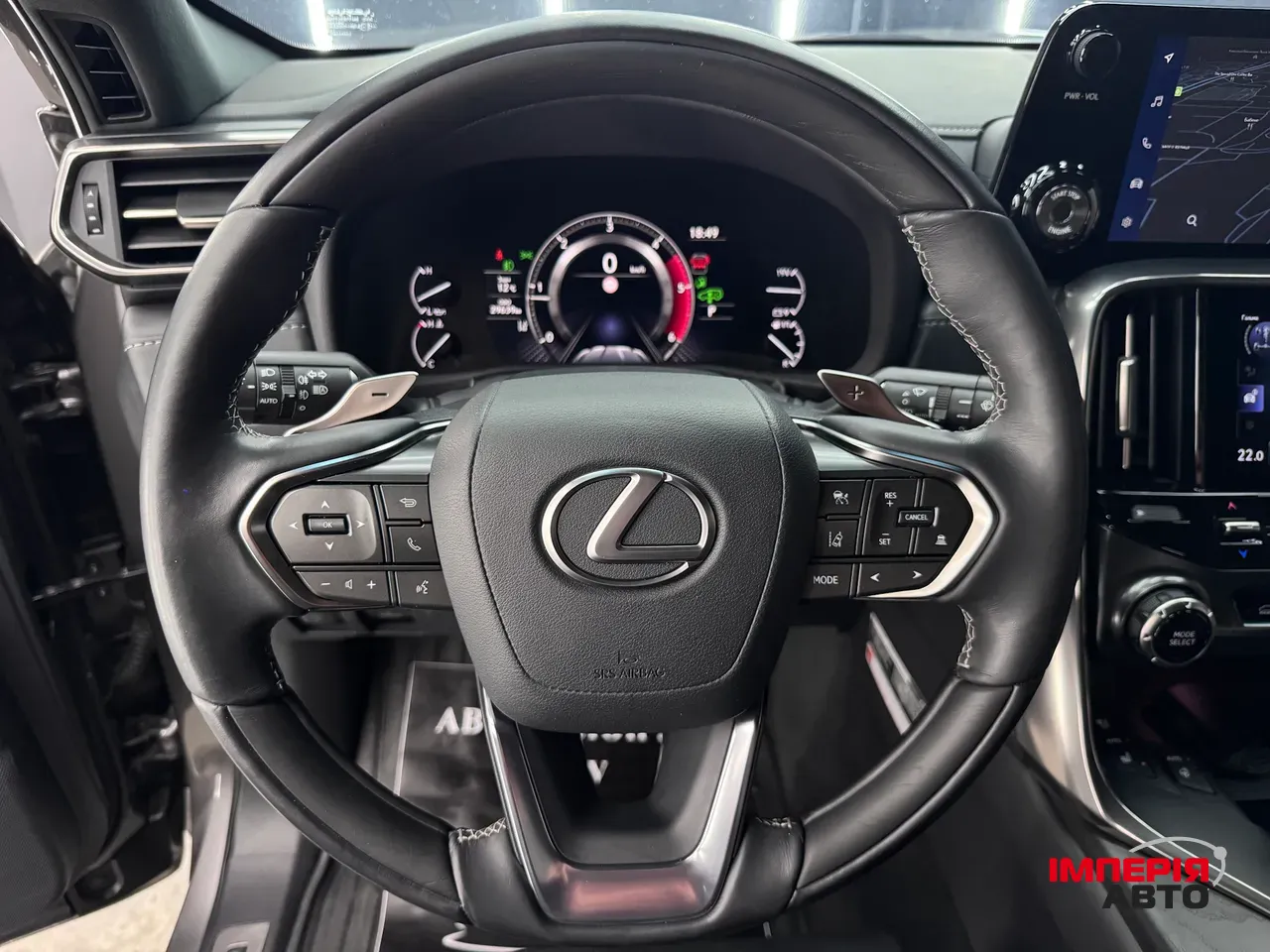 Lexus LX - фото 10