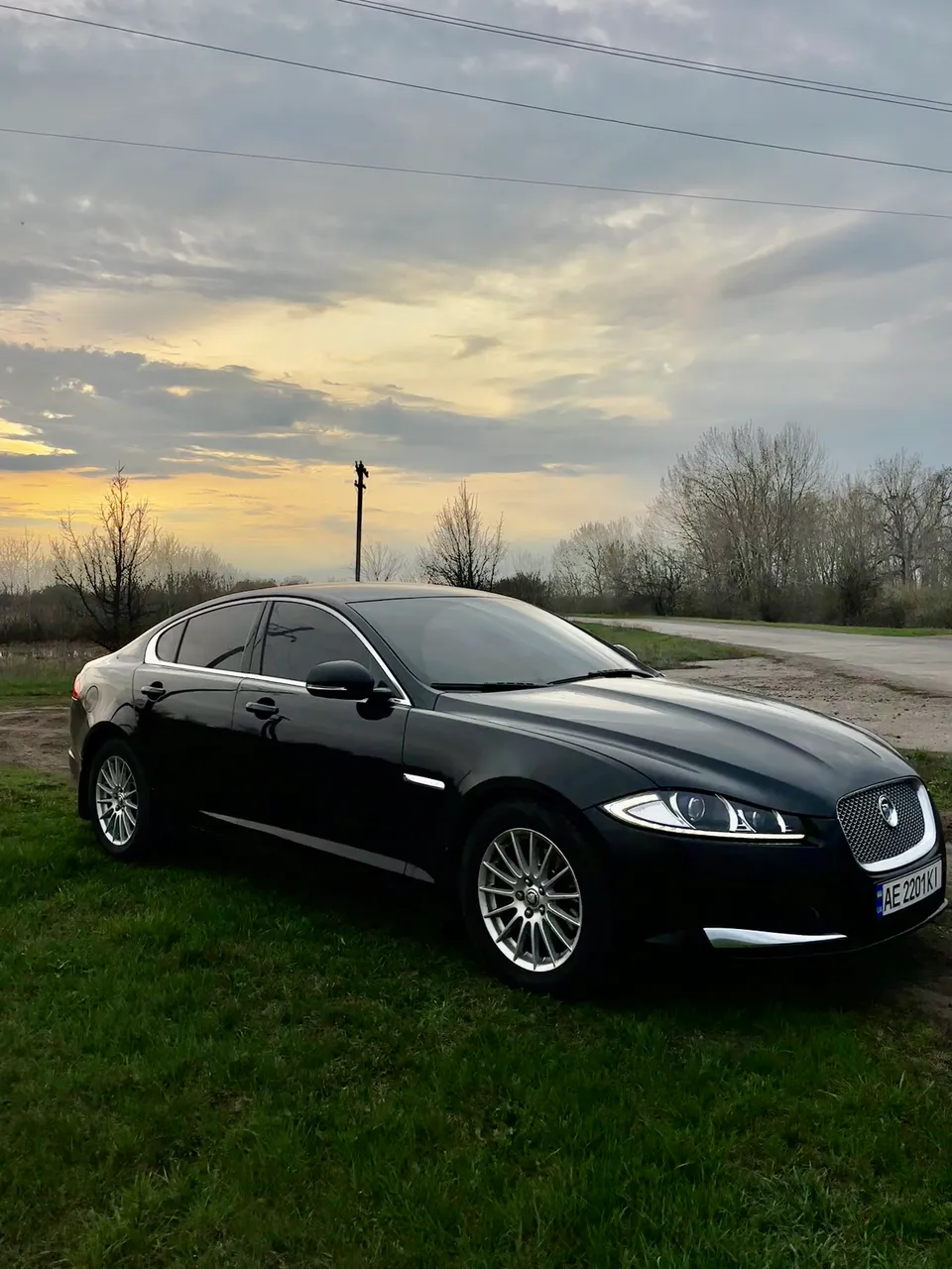 Jaguar XF - фото 2