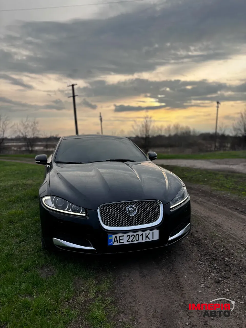 Jaguar XF - фото 1