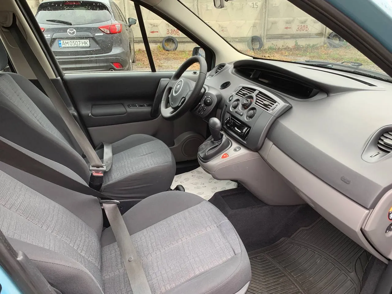 Renault Scenic - фото 15