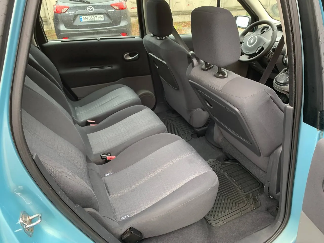 Renault Scenic - фото 18