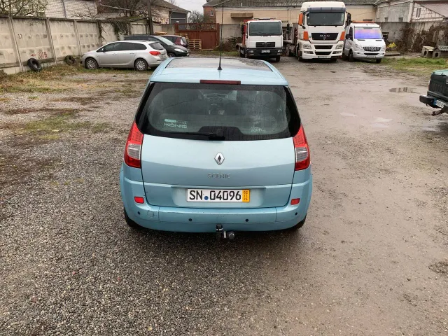 Renault Scenic - фото 5