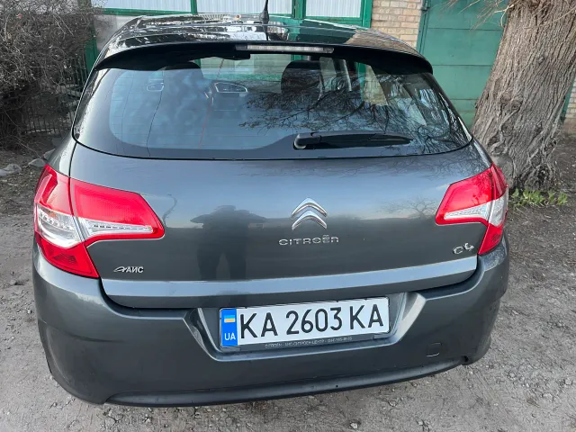 Citroen C4 - фото 4