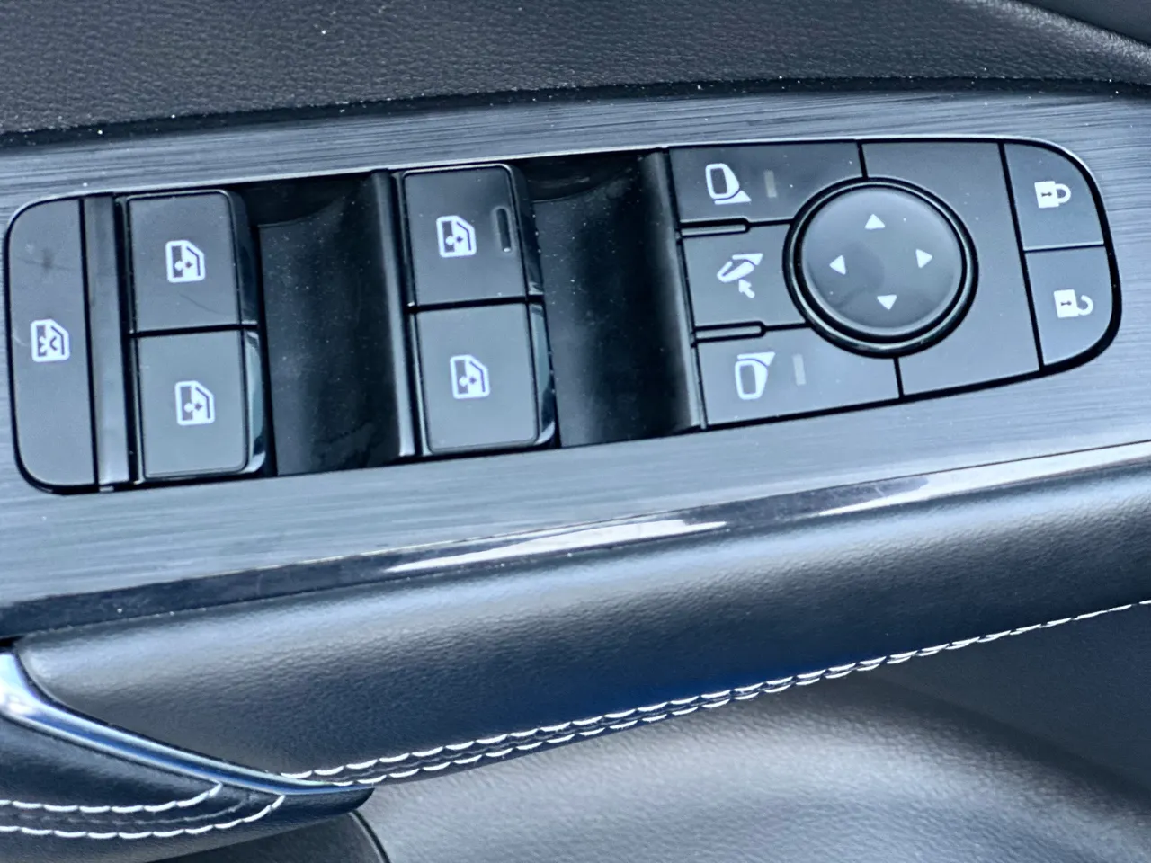 Nissan Qashqai - фото 24