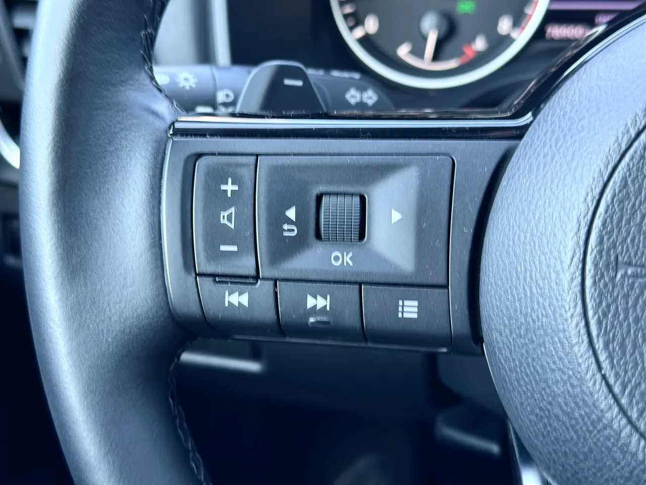 Nissan Qashqai - фото 39