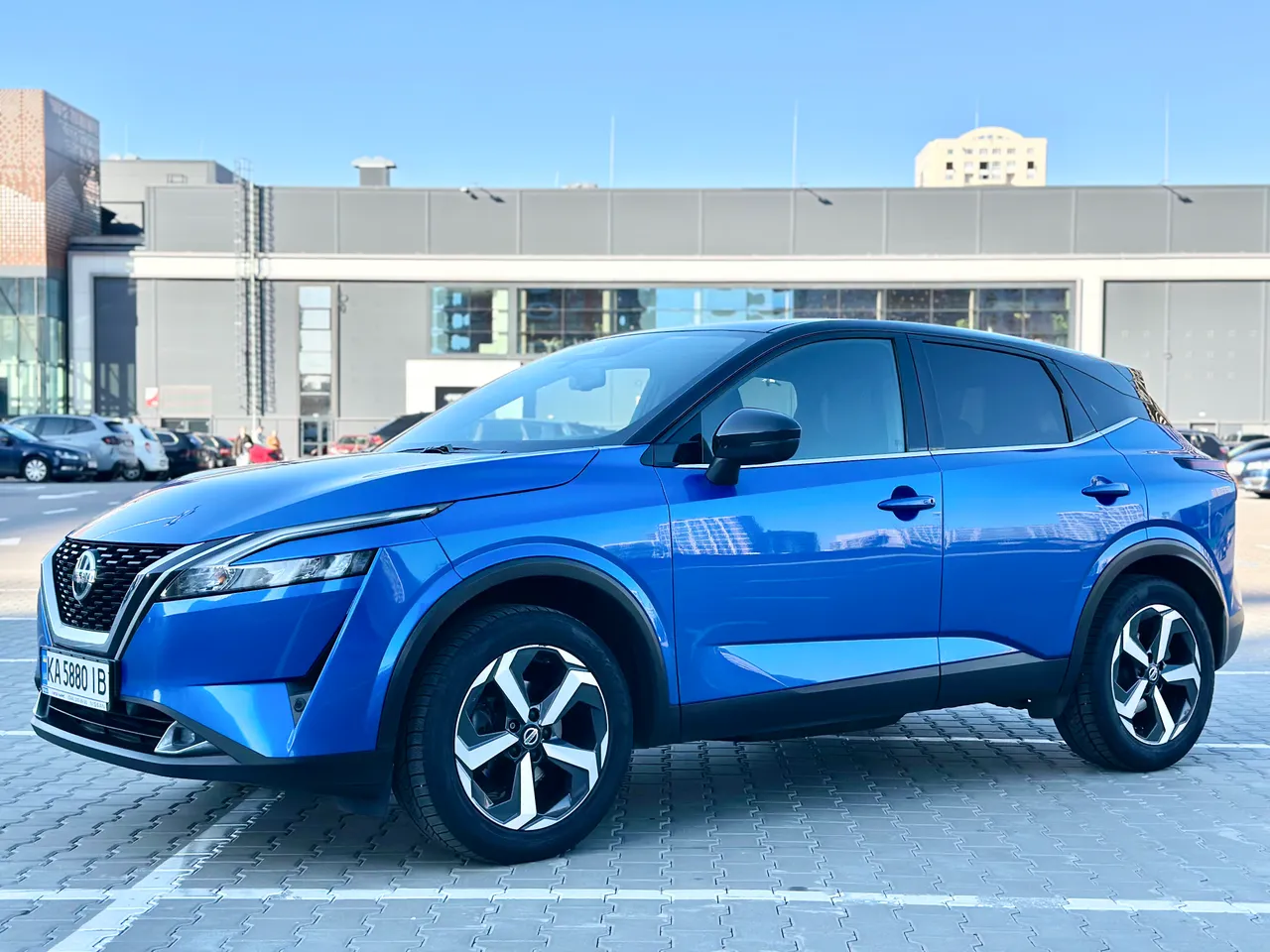 Nissan Qashqai - фото 10