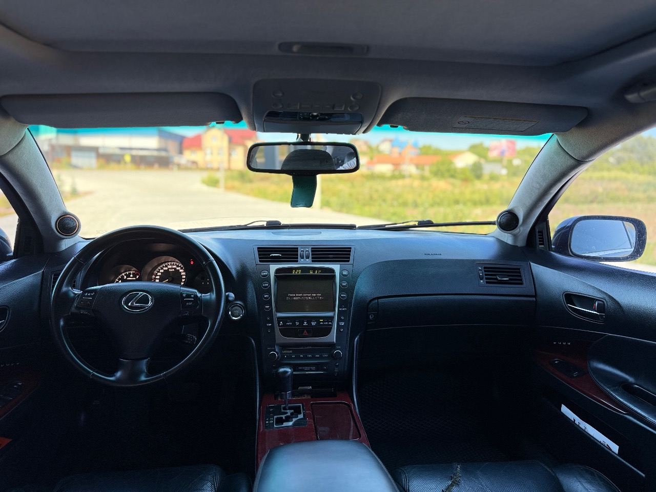 Lexus GS - фото 4