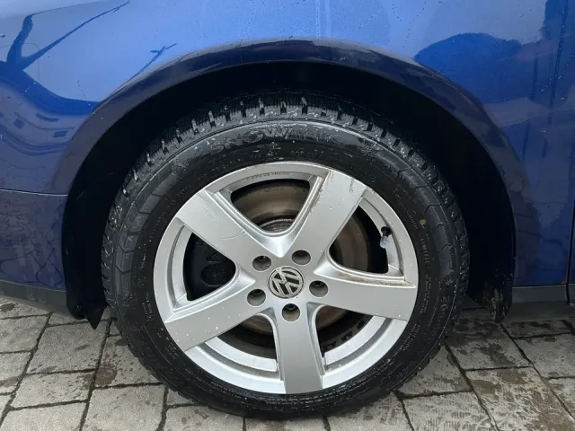 Volkswagen Passat - фото 4