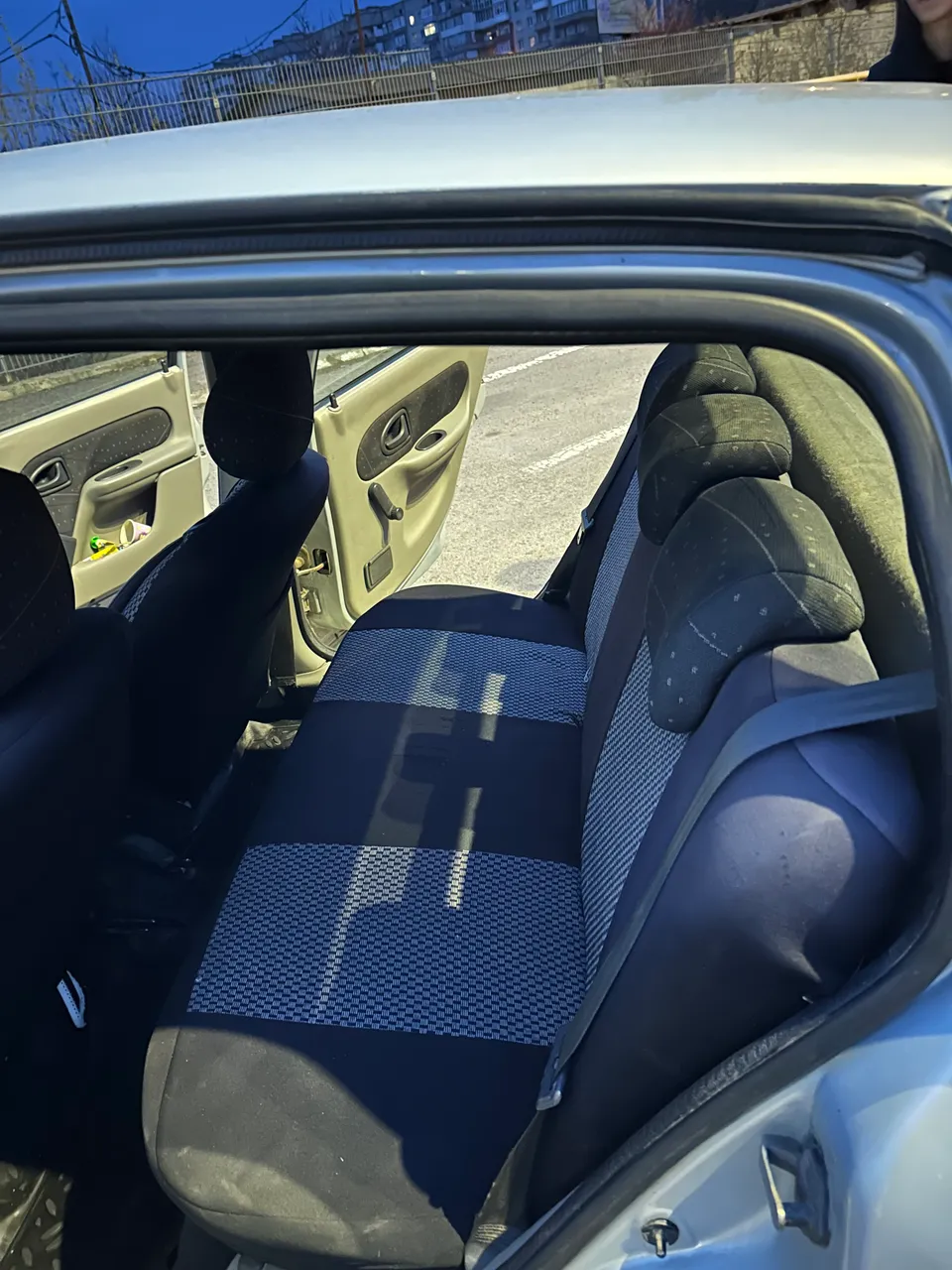 Renault Clio - фото 26