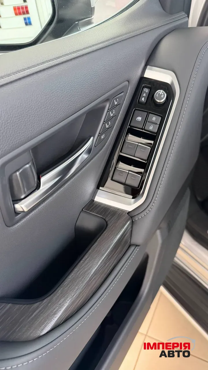 Toyota Land Cruiser - фото 4