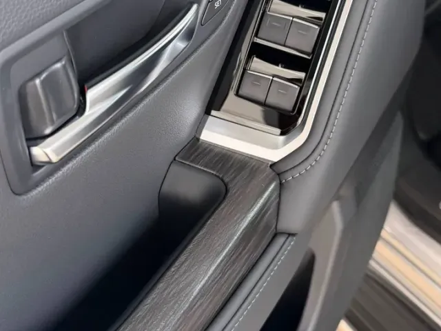 Toyota Land Cruiser - фото 4