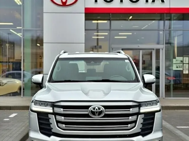 Toyota Land Cruiser - фото 2