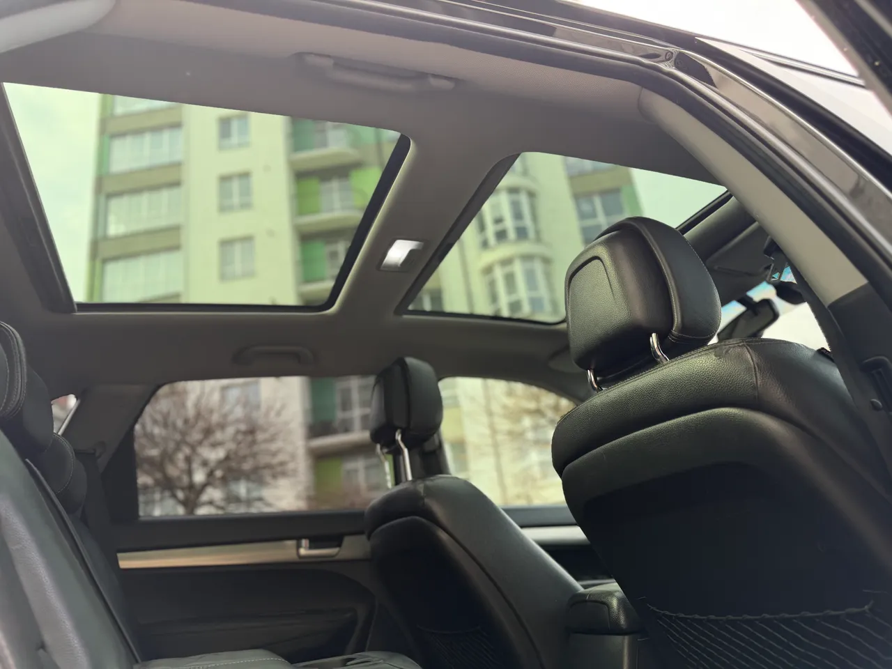 Kia Sorento - фото 24