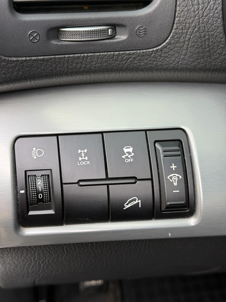 Kia Sorento - фото 19