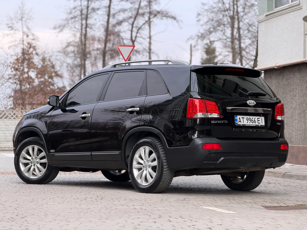 Kia Sorento - фото 10