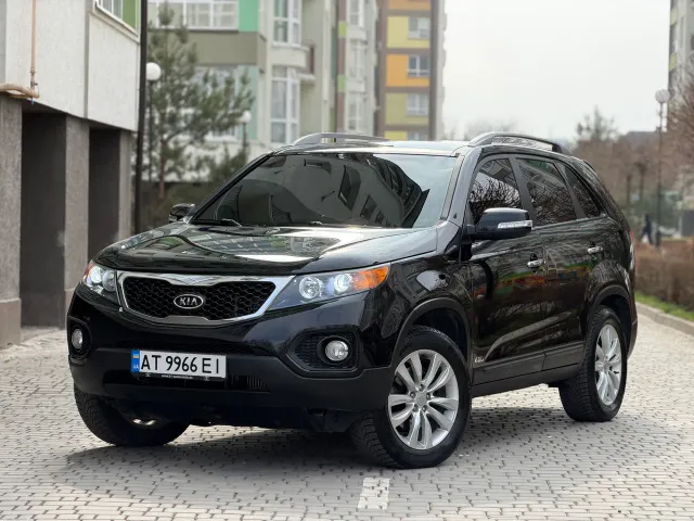 Kia Sorento - фото 5