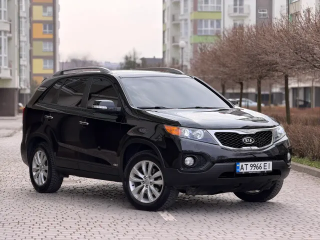 Kia Sorento - фото 1