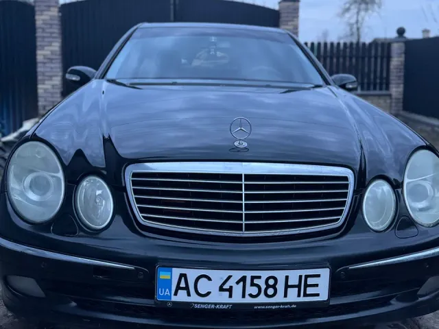 Mercedes-Benz E-Класс - фото 4