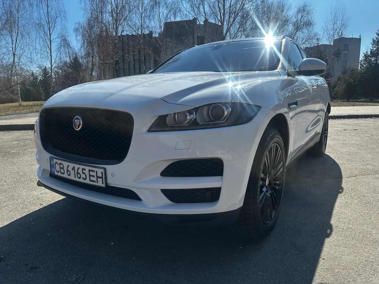 Jaguar F-Pace - фото 1