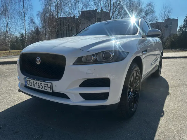 Jaguar F-Pace - фото 1