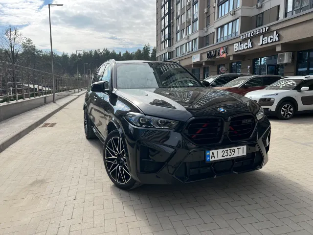 BMW X5 - фото 2