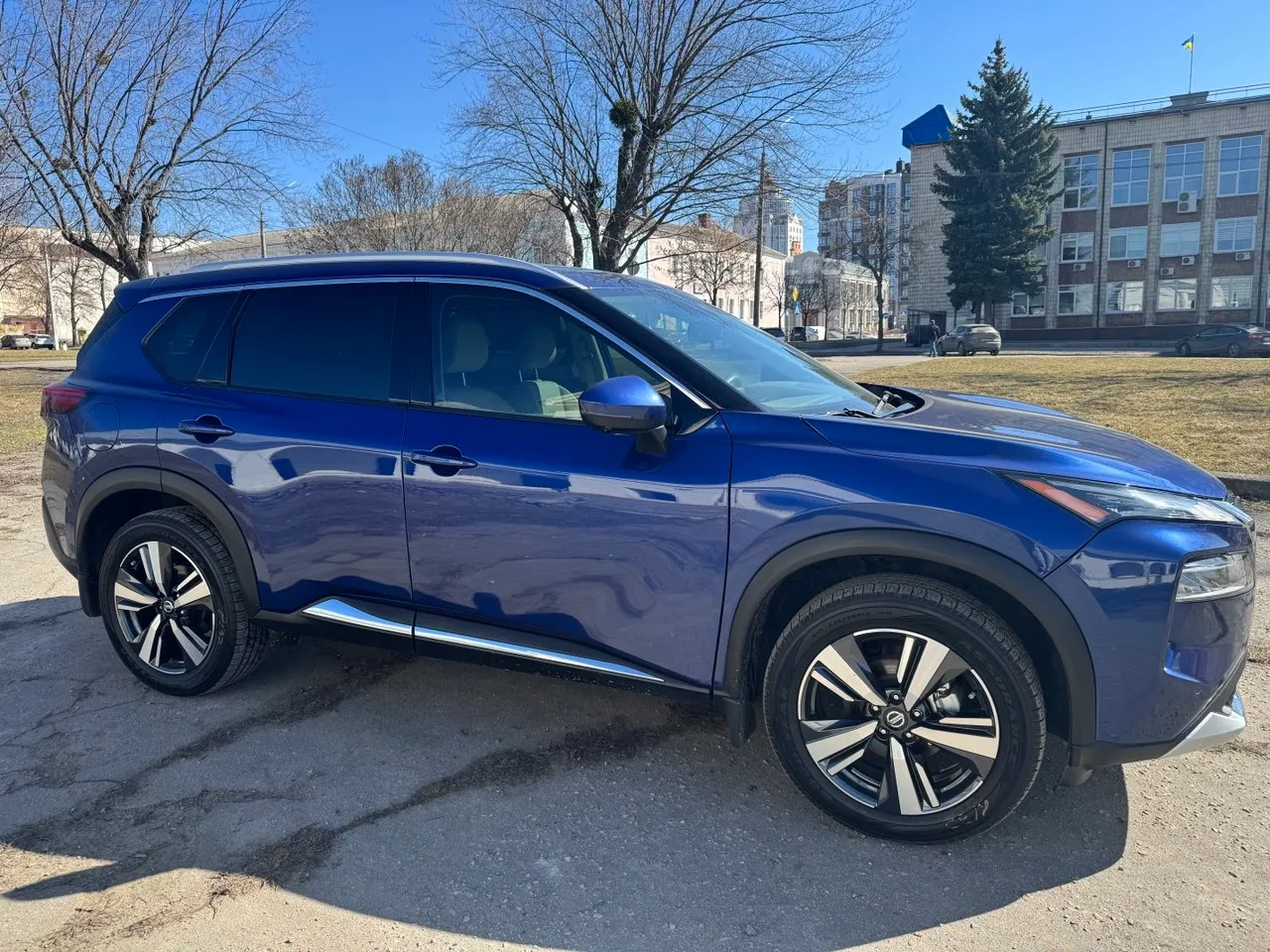 Nissan Rogue - фото 5