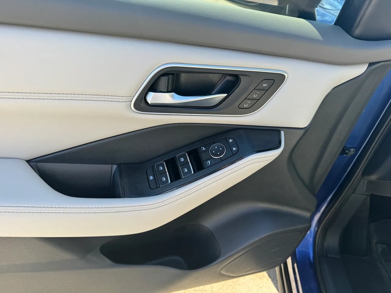 Nissan Rogue - фото 20