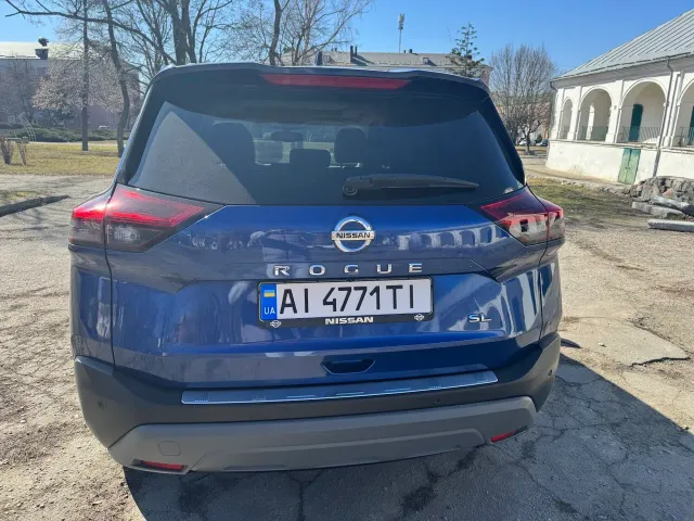 Nissan Rogue - фото 4