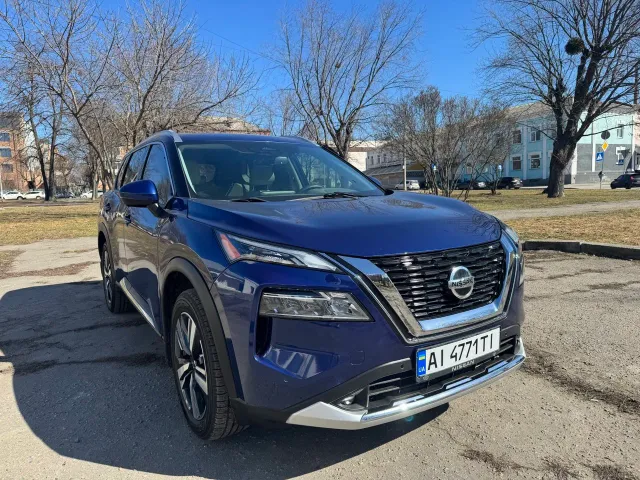 Nissan Rogue - фото 2