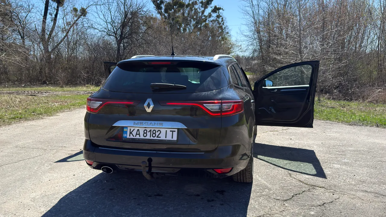 Renault Megane - фото 9