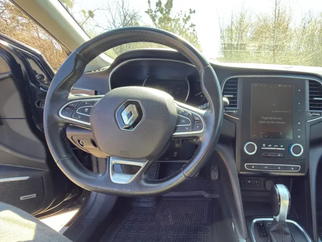 Renault Megane - фото 3