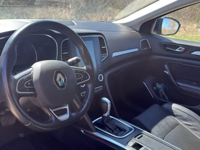 Renault Megane - фото 4