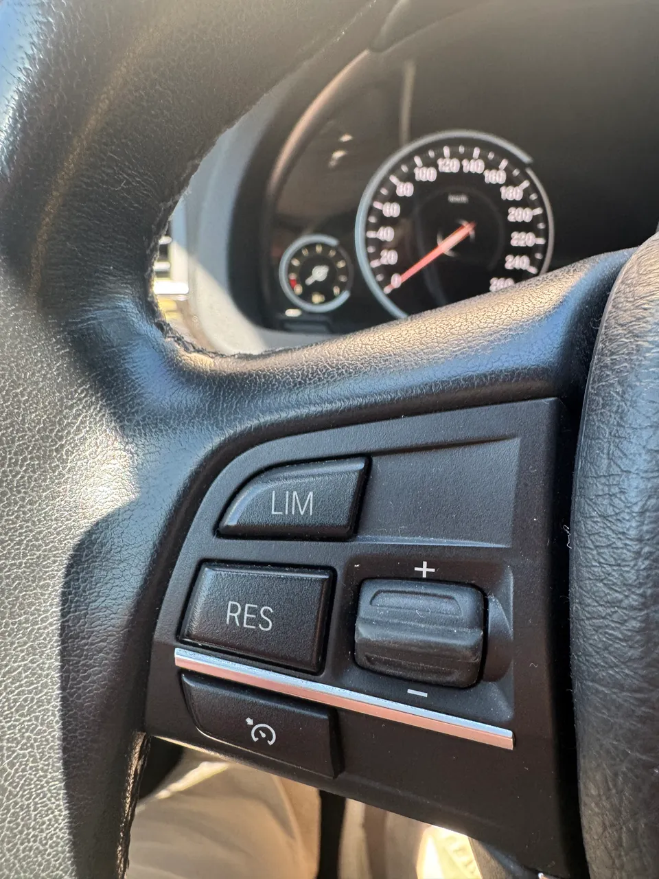 BMW 5 серії - фото 20