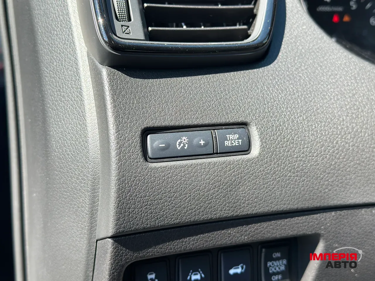 Nissan X-Trail - фото 21