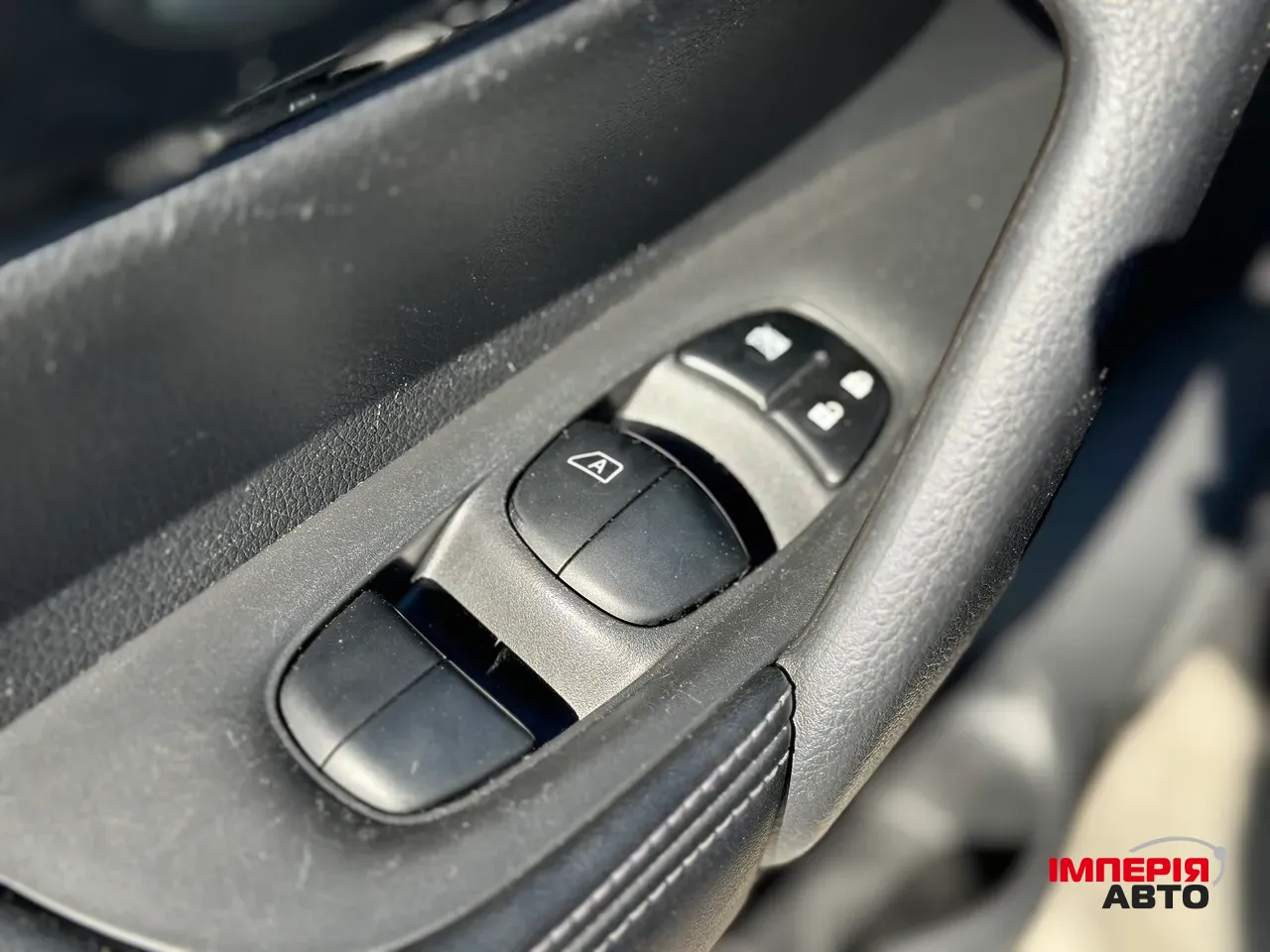 Nissan X-Trail - фото 17